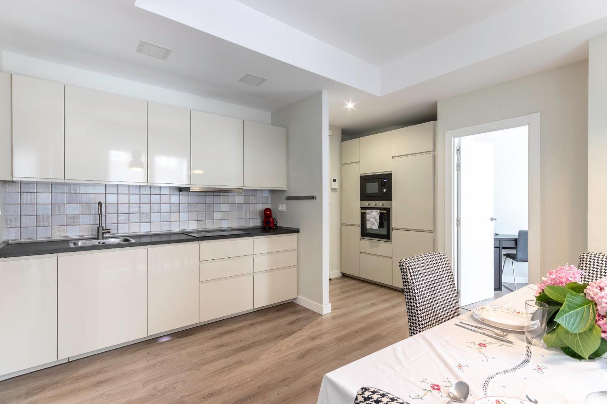 Apartament Moderno Y Amplio En El Centro Bilbao Zewnętrze zdjęcie